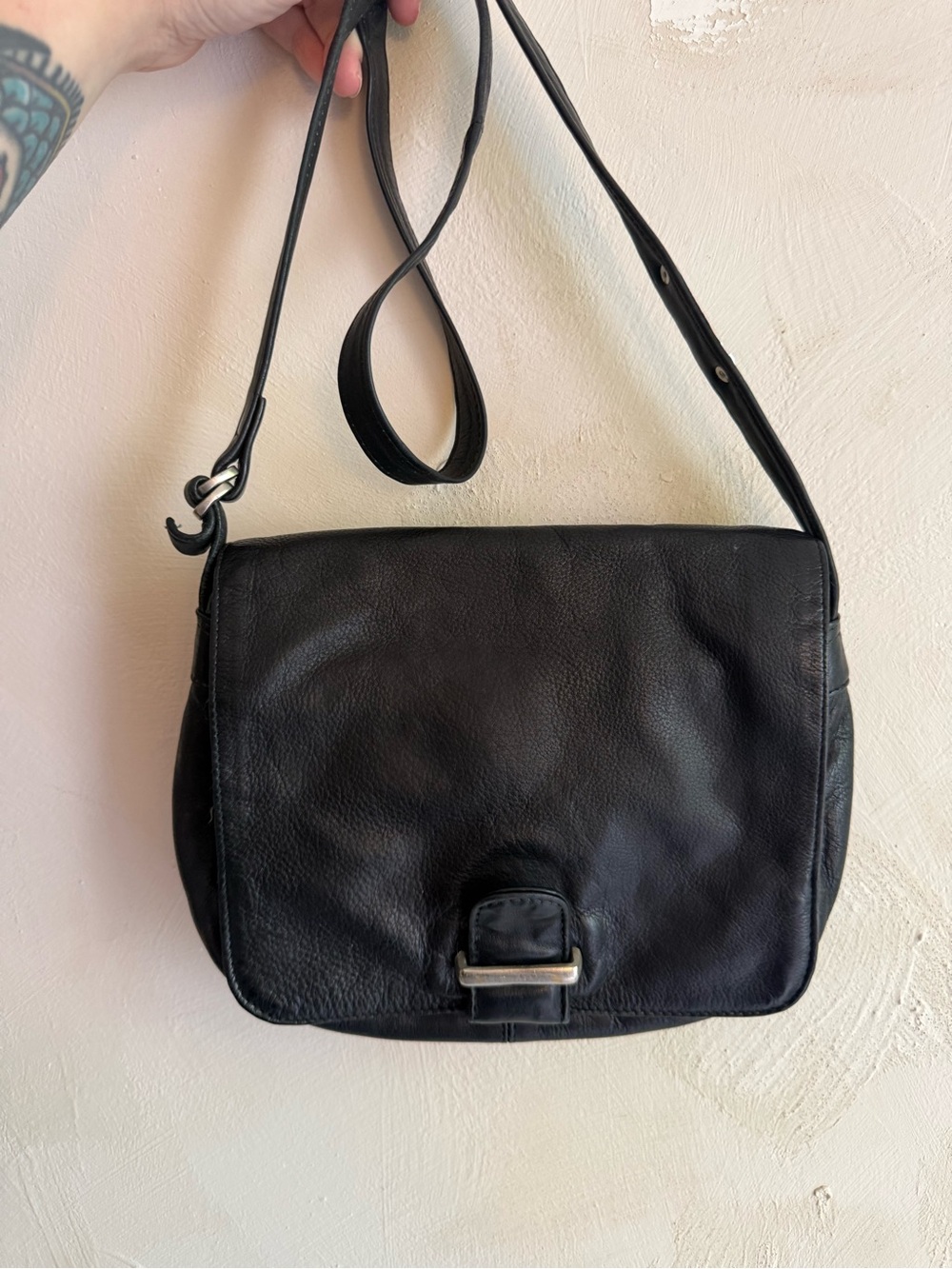 Kenneth Cole Genuine Leather Handbag with Silver Nameplate